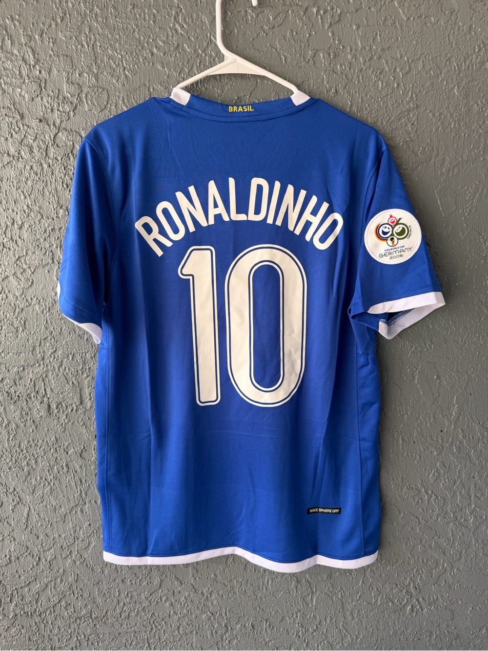 Brazil Ronaldinho 2006 Blue Retro Soccer Jersey Men